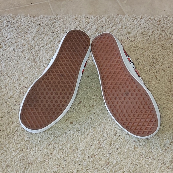 Vans×Disney Mickey And Friends Unisex Sneakers SZ MN 9.5 WMN 11 - Picture 6 of 12